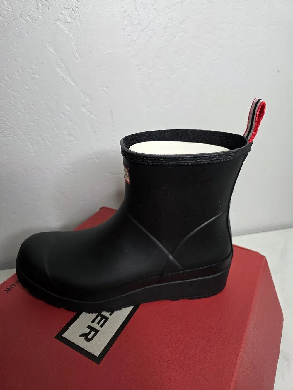 NEW Hunter Women's Play Waterproof Short Rain Boot Size 9 With Box